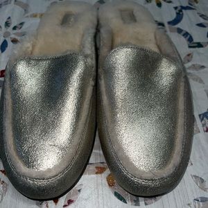 New!! Ugg Gold Sheepskin Leather Fur Slippers Slides sz 8